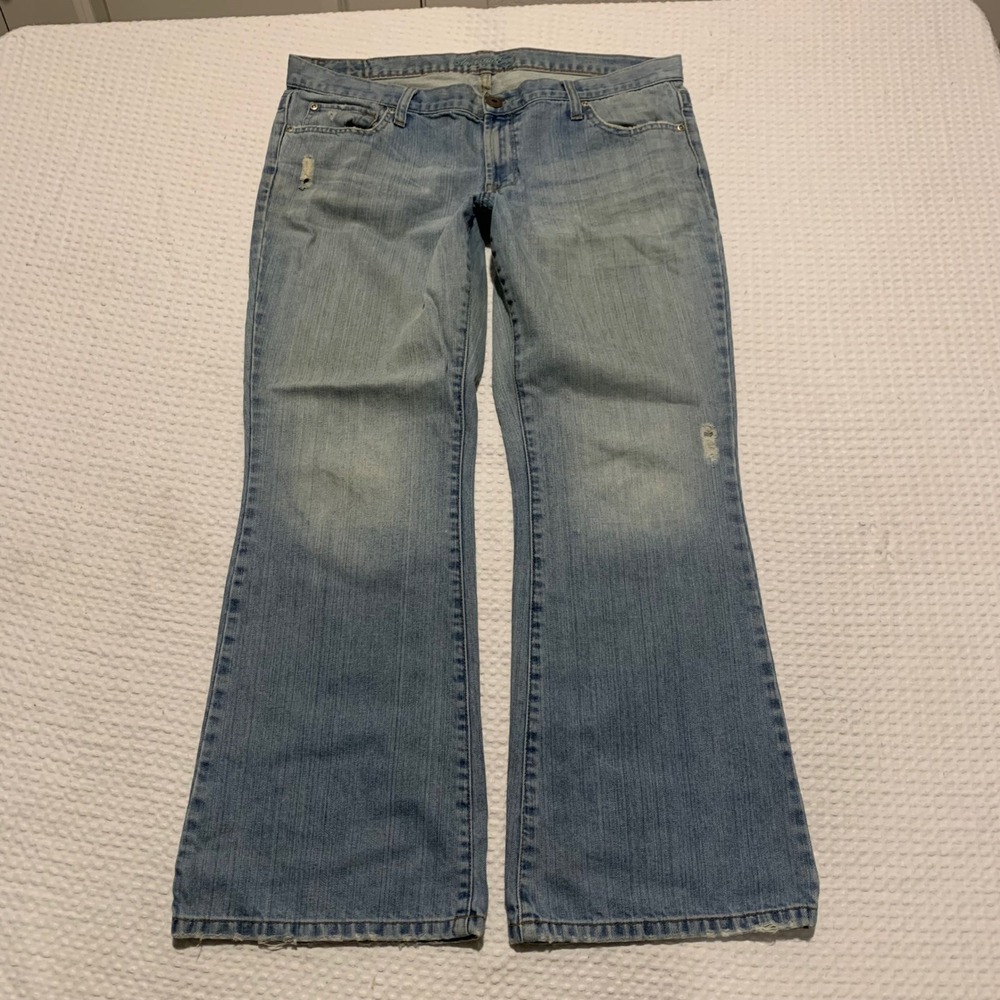 American Eagle Hipster Fit Flare Jeans Light Wash Distressed Low Rise 14 Petite